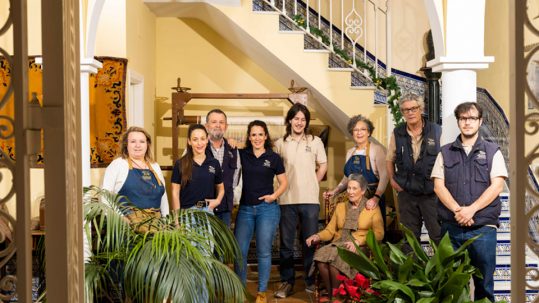 medalla oro provincia alfombras baldomero